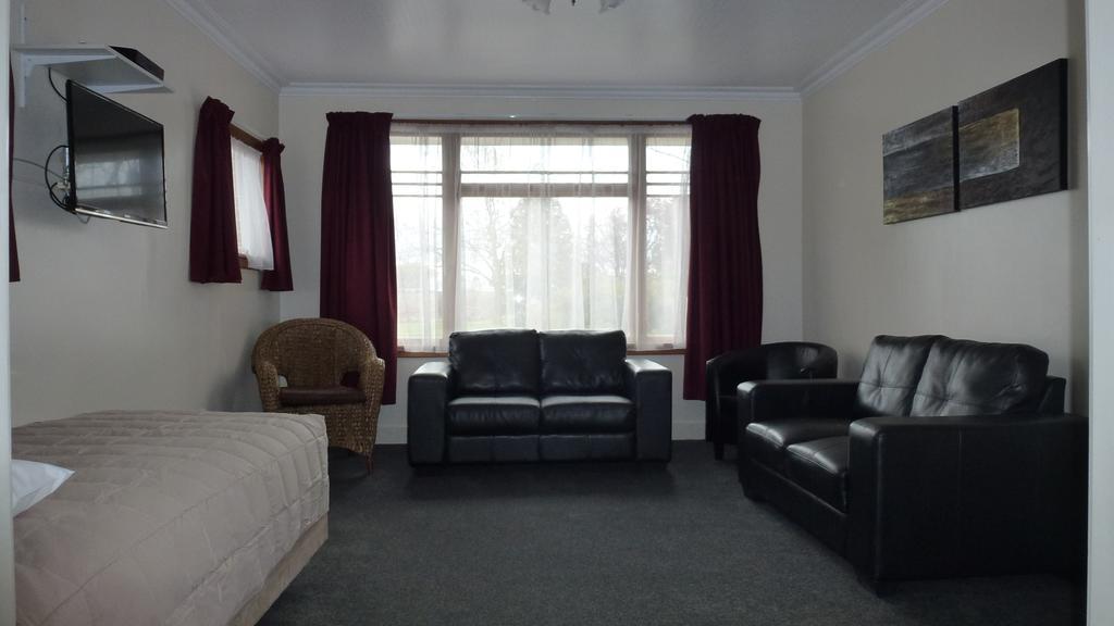 Asure Adcroft Motel Ashburton Bagian luar foto